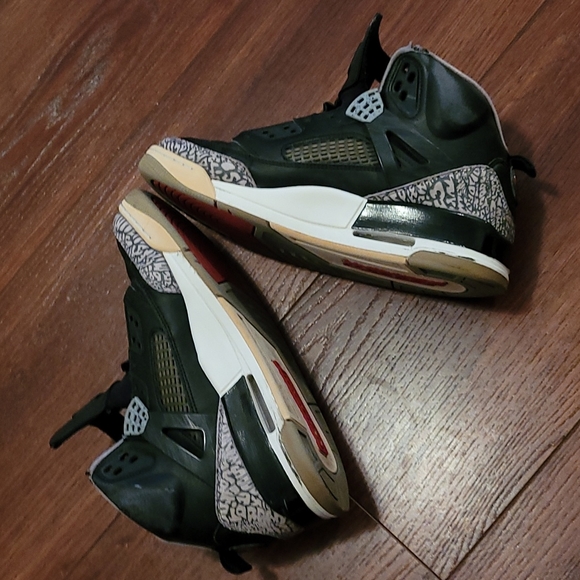 👟 Sneakers 👟 - Picture 8 of 11